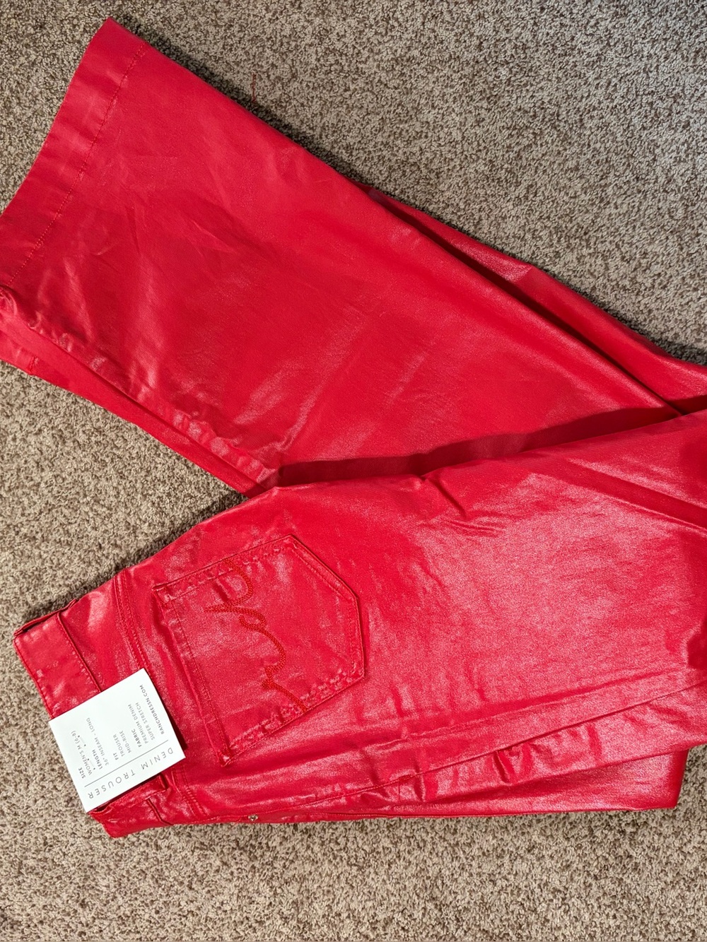 NWT ranch Dress’n red size medium trouser